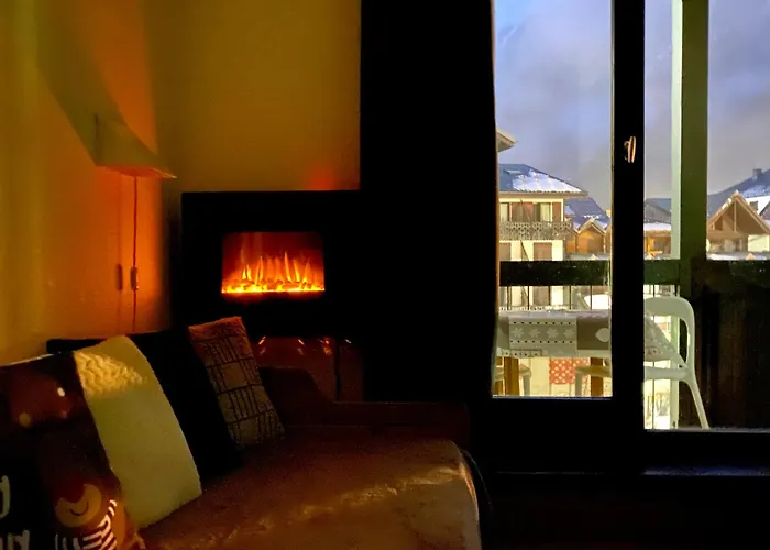 Le Balme Wifi/parking/balcony *